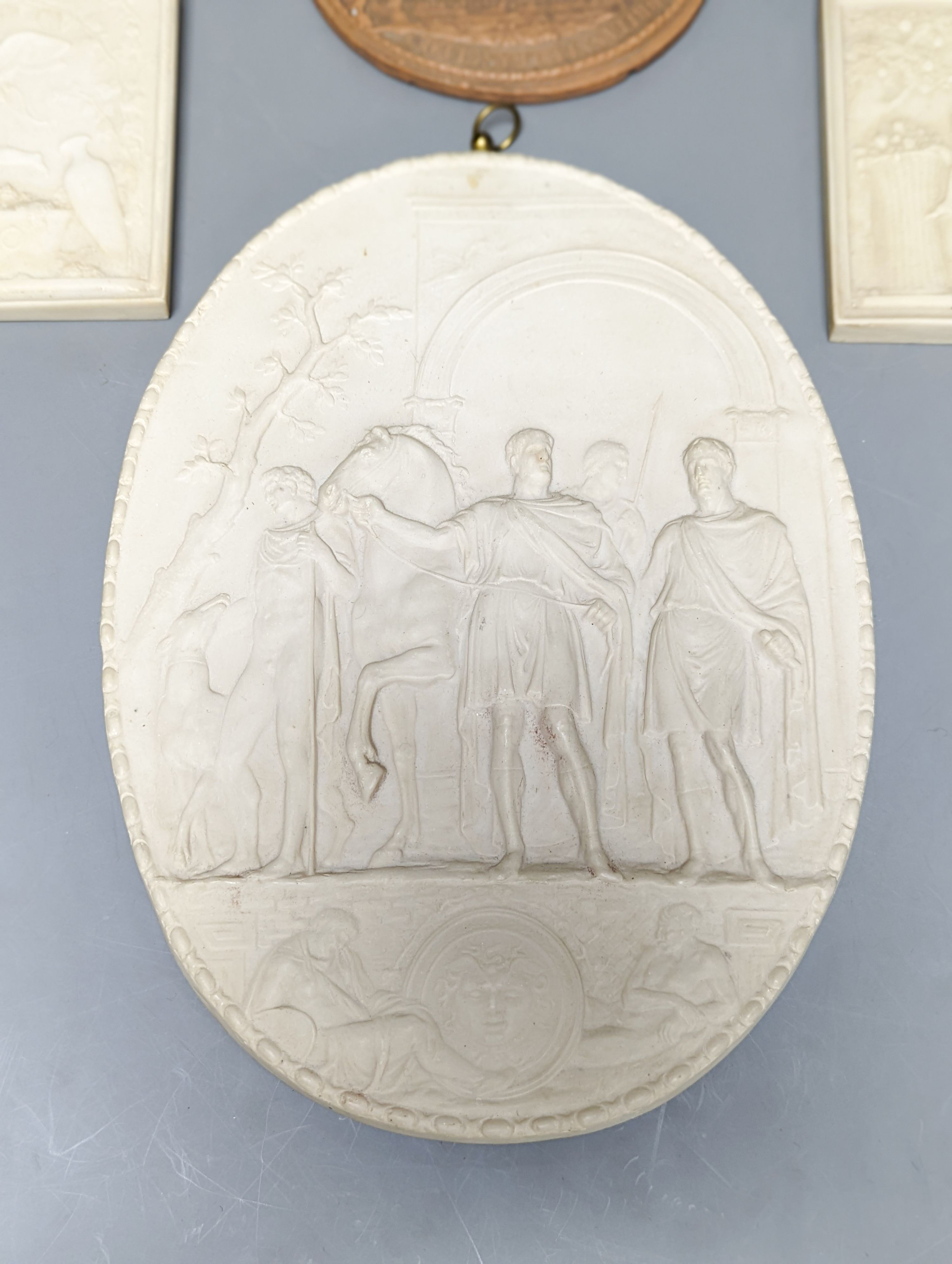 Decorative faux marble roundels, plaques and a faux ostrich egg box 28cm